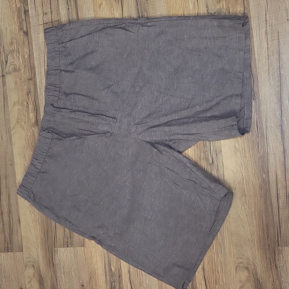H&M Brown Linen Front Zip & Drawstring 3 Pocket 9" Inseam Shorts